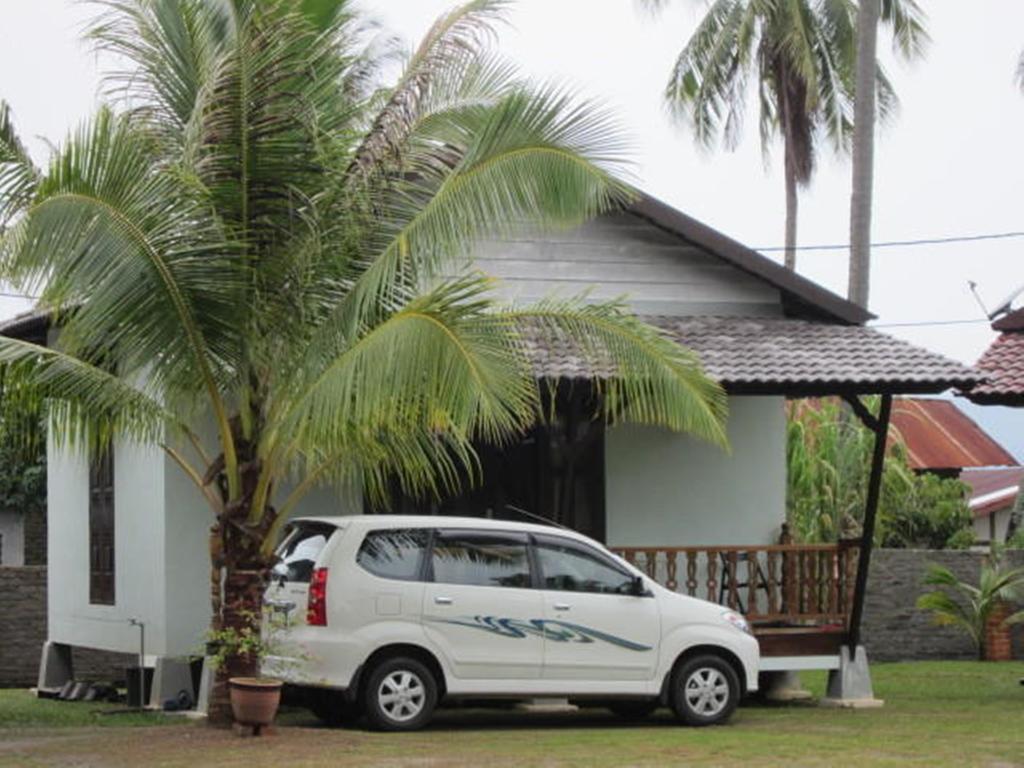 Bohok Guesthouse Pantai Cenang (Langkawi) Exterior photo
