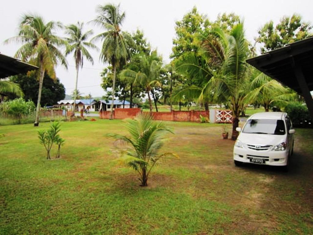 Bohok Guesthouse Pantai Cenang (Langkawi) Room photo